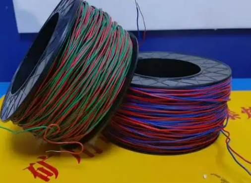 下城放炮线的主要材质有哪些？不同材质的适用场景有何区别？